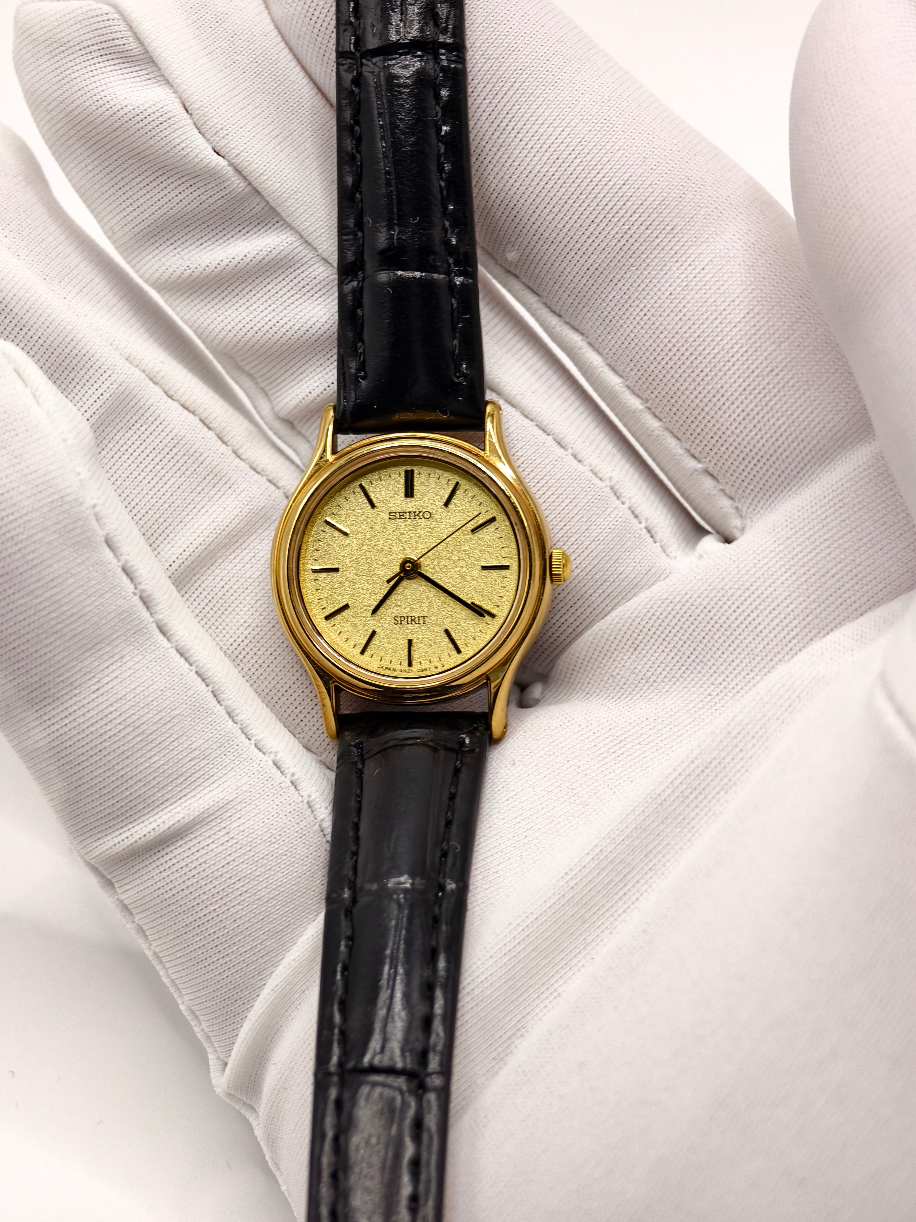 Vintage Seiko Spirit  Gold Tone Ladies Quartz Watch, from Japan