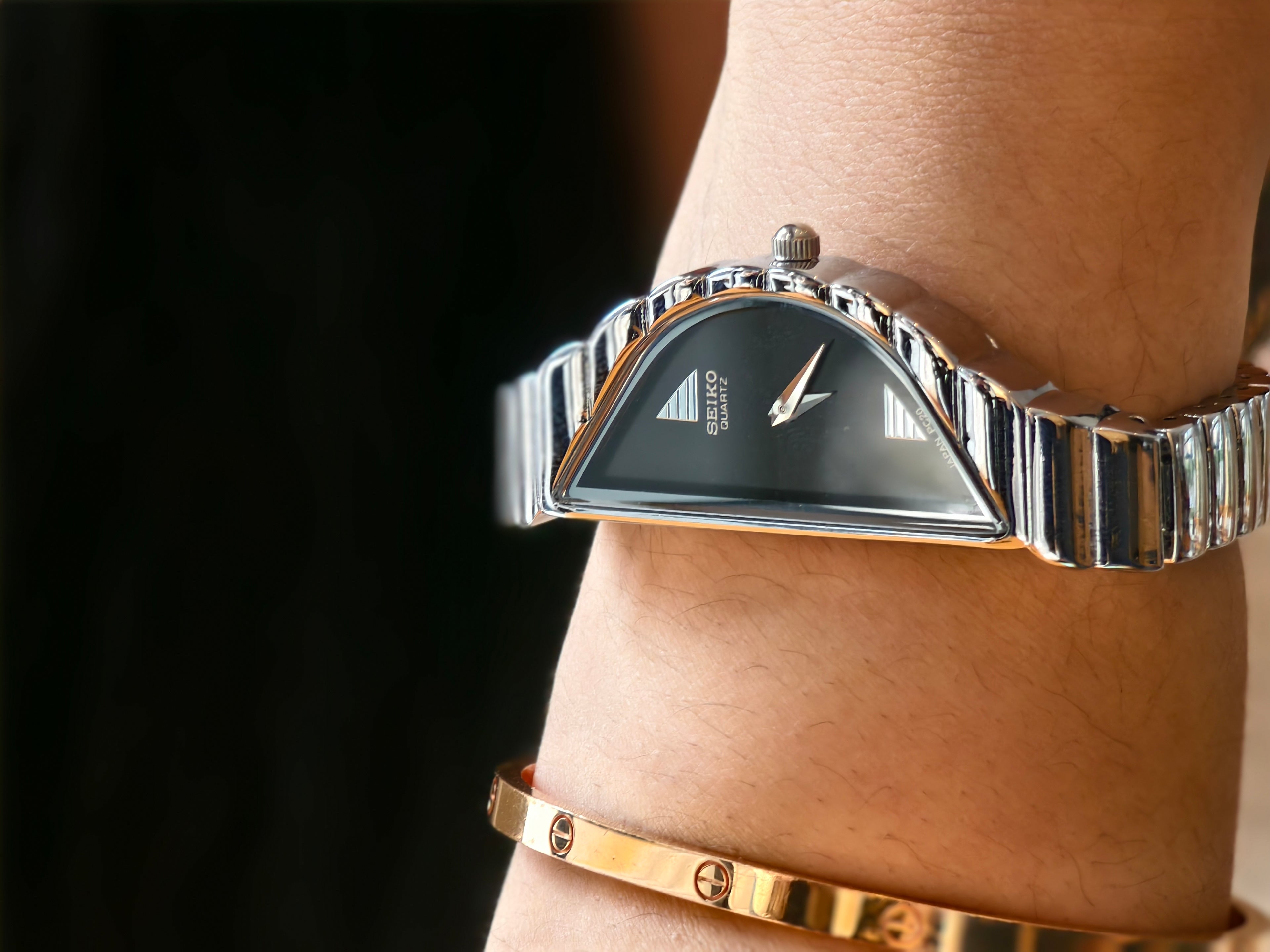 Vintage 1990s Seiko Half Moon Asymmetrical Watch | Silver-Tone & Black Dial